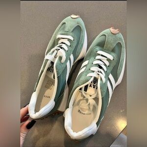 Sage Green Women's Thick Sole Sneakers